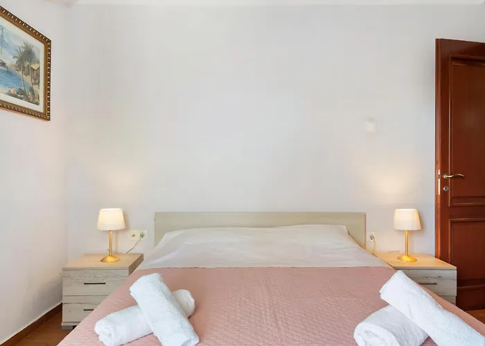 Daire Voula Ermoupoli