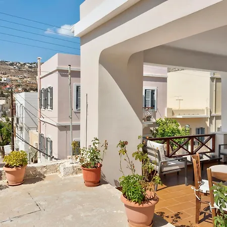 Voula Apartment *